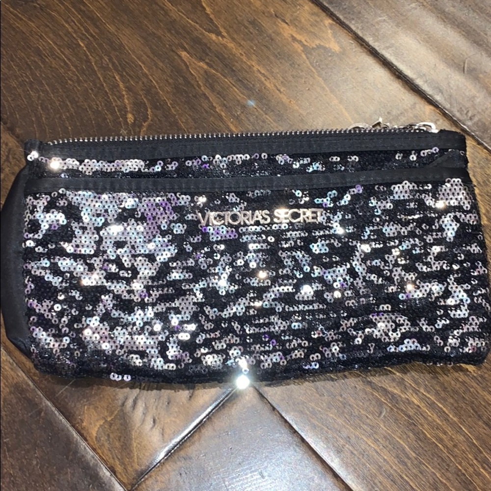 Victoria’s Secret makeup bag